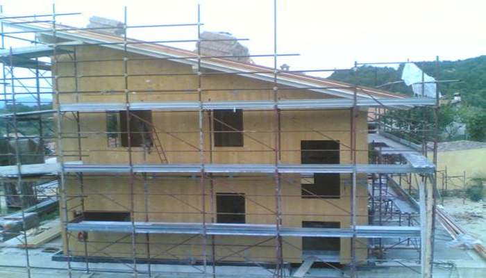 Piccoli edifici e palazzine in legno