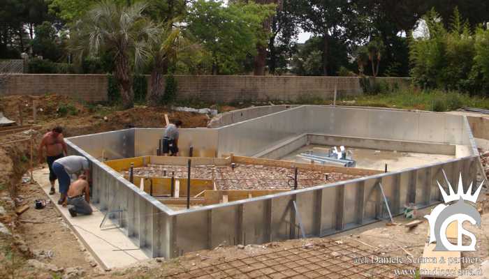 progetto piscina idromassaggio con spiaggia